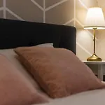 #Comfy Apartment In Old Town